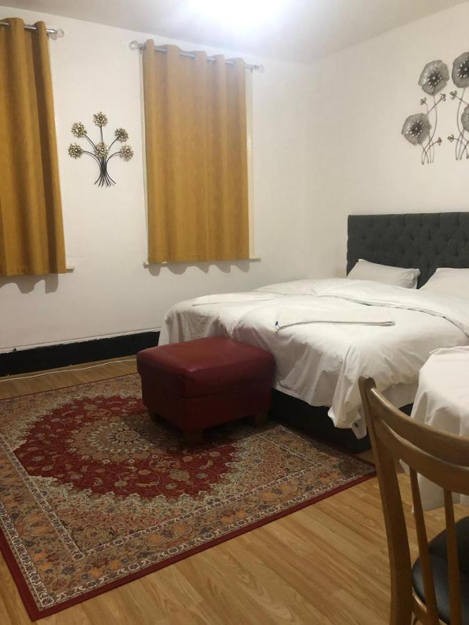Oyo 94 Bricklane Studio Flats Hotel ลอนดอน ภายนอก รูปภาพ